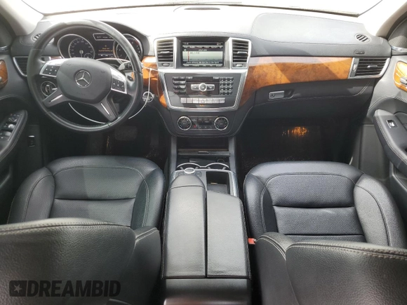 2013 Mercedes-Benz M 550 with VIN 4JGDA7DB5DA236934, listed as a Copart auction lot 46062985 with 98,768 mi miles and Salvage title. Bid and sale history available at DreamBid. Image 8.