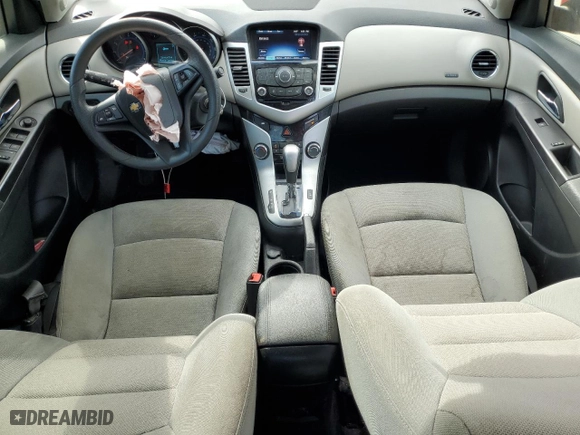 2015 Chevrolet Cruze LT with VIN 1G1PC5SB5F7298670, listed as a Copart auction lot 51133535 with 142,189 mi miles and Salvage Title. Bid and sale history available at carsss.com. Image 8.