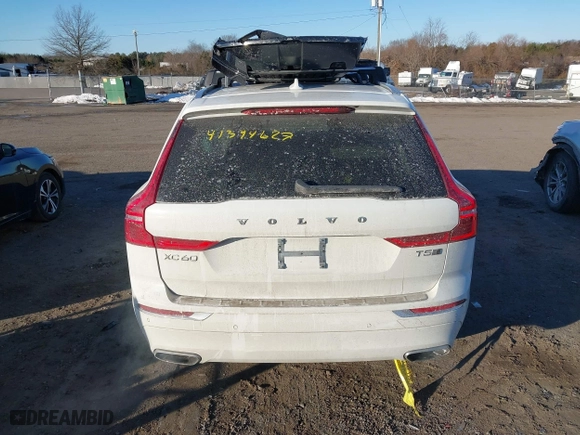 2020 Volvo XC60 Inscription with VIN YV4102RL8L1544836, listed as a IAAI auction lot 41394627 with 34,651 mi miles. Bid and sale history available at carsss.com. Image 16.