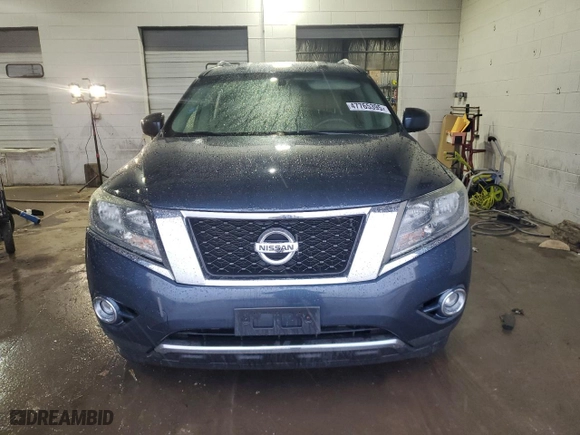 2014 Nissan Pathfinder S with VIN 5N1AR2MMXEC672720, listed as a Copart auction lot 47765395 with 127,450 mi miles and Salvage Title. Bid and sale history available at carsss.com. Image 5.