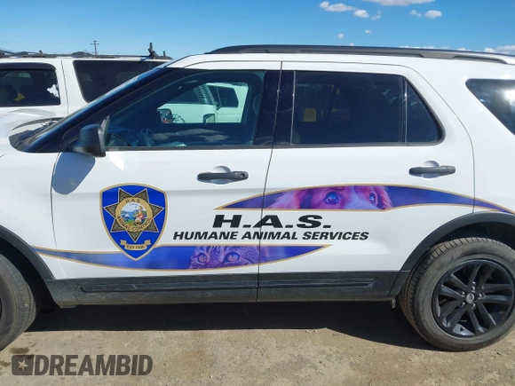 2017 Ford Explorer with VIN 1FM5K7B89HGB32815, listed as a IAAI auction lot 41710344 with 59,601 mi miles and . Bid and sale history available at DreamBid. Image 14.