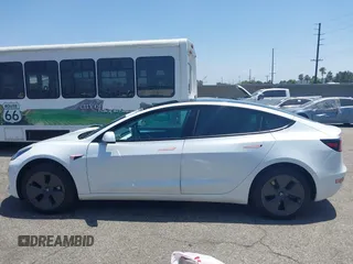 2023 Tesla Model 3 с VIN 5YJ3E1EA6PF603133, выставлен на аукционе IAAI как лот 42571373 с пробегом 15 486 миль миль и . История ставок и продаж доступна на DreamBid. Изображение 15.