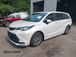 2021 Toyota Sienna XLE z VIN 5TDYSKFC5MS007183, wystawiony jako IAAI lot #41196097 z przebiegiem 49 744 mil mil oraz . Historia ofert i sprzedaży dostępna na DreamBid. Obrazek 18.