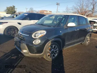 2015 FIAT 500L Urbana Trekking with VIN ZFBCFADH6FZ033626, listed as a Copart auction lot 86534814 with Not Provided miles and Clean Title. Bid and sale history available at DreamBid. Image 1.