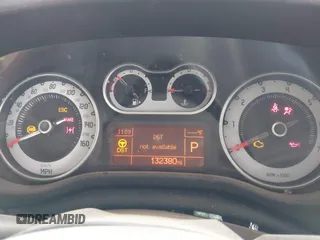 2014 FIAT 500L Trekking z VIN ZFBCFADH7EZ021466, wystawiony jako IAAI lot #42147275 z przebiegiem 132 380 mil mil oraz . Historia ofert i sprzedaży dostępna na DreamBid. Obrazek 7.