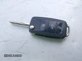 2014 Volkswagen Passat SE с VIN 1VWBN7A3XEC087730, выставлен на аукционе IAAI как лот 42374482 с пробегом 199 449 миль миль и . История ставок и продаж доступна на DreamBid. Изображение 11.