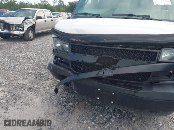 2018 Chevrolet Express Cargo with VIN 1GCWGAFP6J1337249, listed as a IAAI auction lot 42499473 with 92,075 mi miles and . Bid and sale history available at DreamBid. Image 6.