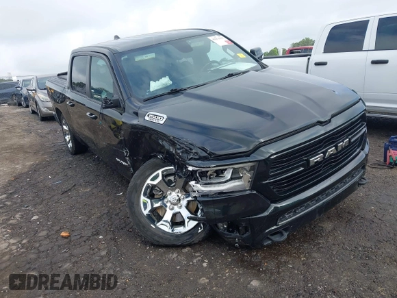 2019 Ram 1500 Big Horn z VIN 1C6SRFFT3KN858854, wystawiony jako IAAI lot #42274337 z przebiegiem 91 689 mil mil oraz . Historia ofert i sprzedaży dostępna na DreamBid. Obrazek 1.