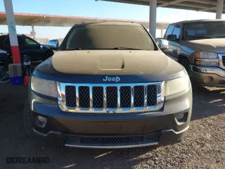 2011 Jeep Grand Cherokee Overland with VIN 1J4RR6GT1BC541506, listed as a IAAI auction lot 41850203 with 177,287 mi miles. Bid and sale history available at carsss.com. Image 12.