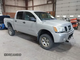 2007 Nissan Titan XE z VIN 1N6AA07B27N229993, wystawiony jako IAAI lot #42230817 z przebiegiem 196 902 mil mil oraz . Historia ofert i sprzedaży dostępna na DreamBid. Obrazek 1.