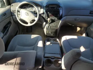 2005 Toyota Sienna CE with VIN 5TDZA23C95S340662, listed as a Copart auction lot 46272875 with 102,016 mi miles and Salvage Title. Bid and sale history available at carsss.com. Image 8.