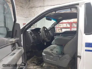 2014 Ford F-150 XL with VIN 1FTMF1EM8EKD07316, listed as a IAAI auction lot 41243529 with 91,577 mi miles. Bid and sale history available at carsss.com. Image 8.