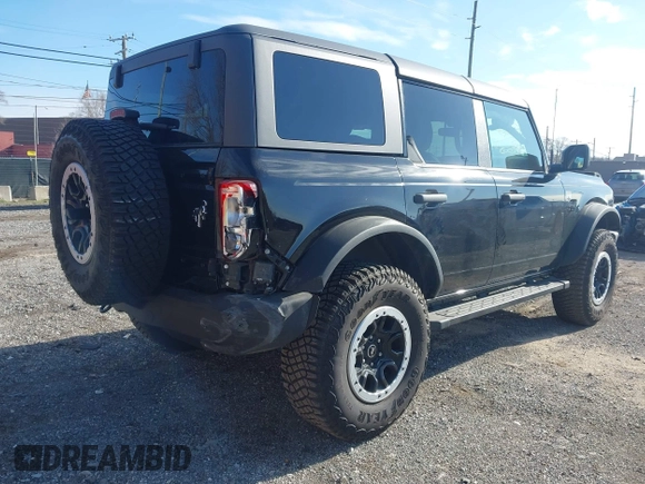2024 Ford Bronco Big Bend z VIN 1FMDE7BH9RLB43700, wystawiony jako IAAI lot #41989406 z przebiegiem 10 101 mil mil oraz . Historia ofert i sprzedaży dostępna na DreamBid. Obrazek 4.