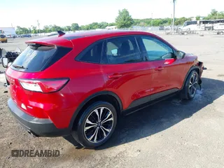 2022 Ford Escape SE with VIN 1FMCU9G62NUA30600, listed as a IAAI auction lot 42657259 with 72,533 mi miles and . Bid and sale history available at DreamBid. Image 4.