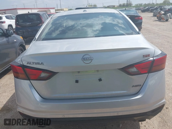 2024 Nissan Altima 2.5 SR with VIN 1N4BL4CW9RN429831, listed as a IAAI auction lot 41870638 with 17,127 mi miles. Bid and sale history available at carsss.com. Image 16.