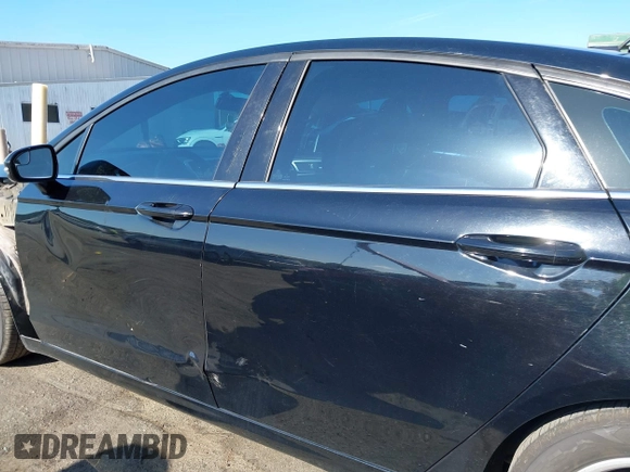2016 Ford Fusion SE with VIN 3FA6P0H71GR388105, listed as a IAAI auction lot 42159443 with 235,599 mi miles and . Bid and sale history available at DreamBid. Image 14.