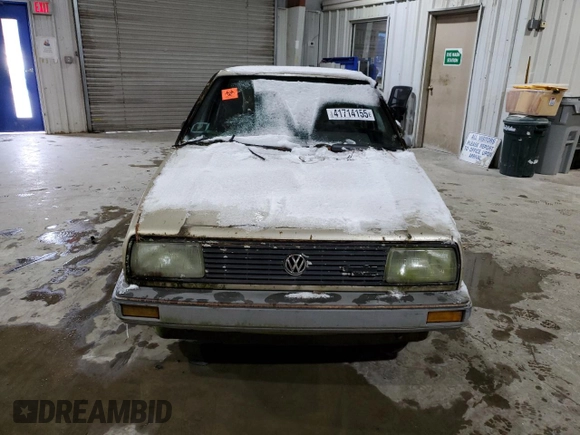 1985 Volkswagen Jetta z VIN WVWGH0166FW548455, wystawiony jako Copart lot #41714155 z przebiegiem Nie podano mil oraz Czysty tytuł • Clean title. Historia ofert i sprzedaży dostępna na DreamBid. Obrazek 5.