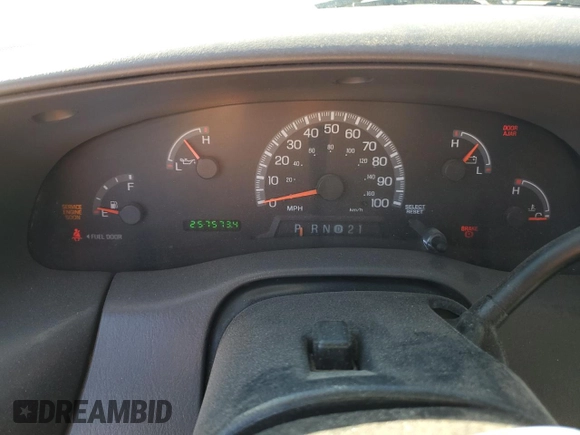 2004 Ford F-150 XL z VIN 2FTRF07274CA23500, wystawiony jako Copart lot #88761275 z przebiegiem 257 573 mil mil oraz Szkoda całkowita • Salvage title. Historia ofert i sprzedaży dostępna na DreamBid. Obrazek 9.