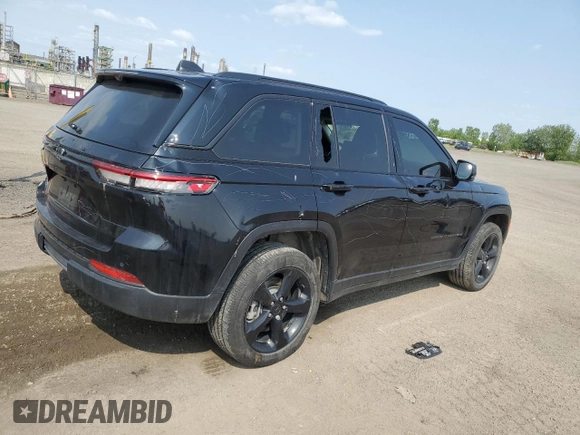 2023 Jeep Grand Cherokee 30th Anniversary with VIN 1C4RJYB63P8783993, listed as a Copart auction lot 60485625 with 38,881 mi miles and Salvage title. Bid and sale history available at DreamBid. Image 3.