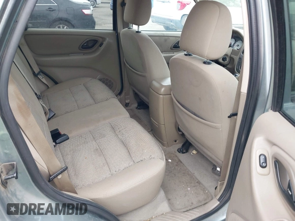 2005 Ford Escape XLT with VIN 1FMYU93165KA02357, listed as a IAAI auction lot 42858975 with 119,905 mi miles and . Bid and sale history available at DreamBid. Image 8.