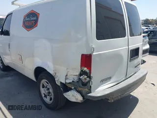 2004 Chevrolet Astro Cargo with VIN 1GCDM19X84B110316, listed as a IAAI auction lot 42068424 with 238,005 mi miles and . Bid and sale history available at DreamBid. Image 6.