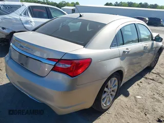2014 Chrysler 200 Touring with VIN 1C3CCBBB7EN117992, listed as a IAAI auction lot 42060449 with 139,147 mi miles. Bid and sale history available at carsss.com. Image 4.