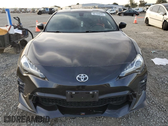 2019 Toyota 86 GT z VIN JF1ZNAE11K9702655, wystawiony jako Copart lot #42194845 z przebiegiem 40 800 mil mil oraz Szkoda całkowita • Salvage title. Historia ofert i sprzedaży dostępna na DreamBid. Obrazek 5.