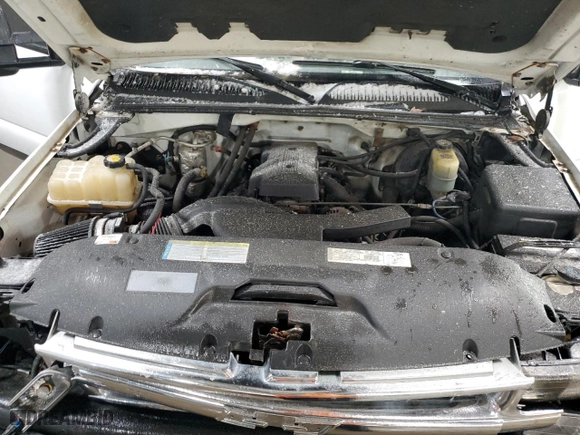 2000 Chevrolet Silverado 1500 LS with VIN 2GCEK19T6Y1315534, listed as a Copart auction lot 41750145 with 164,363 mi miles and Salvage Title. Bid and sale history available at carsss.com. Image 11.