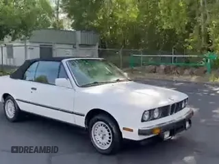 1987 BMW 3 Series с VIN WBABB2300H1943325, выставлен на аукционе Copart как лот 67386925 с пробегом 127 964 миль миль и Чистый • Clean title. История ставок и продаж доступна на DreamBid. Изображение 14.