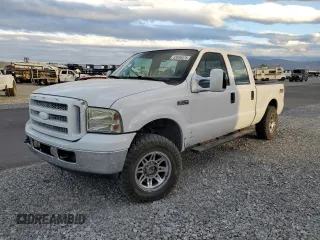 2006 Ford F-250 XL z VIN 1FTSW21516EB01279, wystawiony jako Copart lot #53898475 z przebiegiem 213 638 mil mil oraz Szkoda całkowita • Salvage title. Historia ofert i sprzedaży dostępna na DreamBid. Obrazek 1.