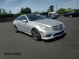 2010 Mercedes-Benz E 550 with VIN WDDKJ7CB5AF014783, listed as a Copart auction lot 54239565 with 157,025 mi miles and Salvage title. Bid and sale history available at DreamBid. Image 13.