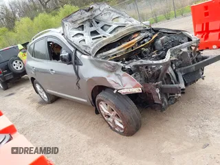 2011 Nissan Rogue SV z VIN JN8AS5MV3BW687190, wystawiony jako IAAI lot #42158625 z przebiegiem Nie podano mil oraz . Historia ofert i sprzedaży dostępna na DreamBid. Obrazek 1.
