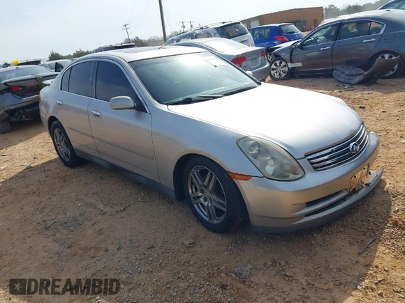 2003 Infiniti G35 z VIN JNKCV51E53M334588, wystawiony jako IAAI lot #41795156 z przebiegiem 99 906 mil mil oraz . Historia ofert i sprzedaży dostępna na DreamBid. Obrazek 1.