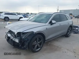 2024 Genesis GV70 Sport z VIN 5NMMCDTC6RH013693, wystawiony jako IAAI lot #42316363 z przebiegiem 4 824 mil mil oraz . Historia ofert i sprzedaży dostępna na DreamBid. Obrazek 18.