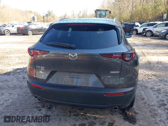 2025 Mazda CX-30 S Select Sport z VIN 3MVDMBBM4SM752011, wystawiony jako IAAI lot #41505023 z przebiegiem 1 601 mil mil oraz . Historia ofert i sprzedaży dostępna na DreamBid. Obrazek 17.