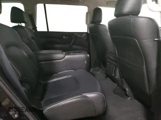 2022 Infiniti QX80 LUXE with VIN JN8AZ2AF2N9741301, listed as a Copart auction lot 52057283 with 44,580 mi miles. Bid and sale history available at carsss.com. Image 11.