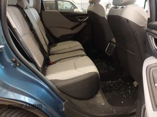 2019 Subaru Forester Premium with VIN JF2SKAEC3KH590972, listed as a IAAI auction lot 42115496 with 25,091 mi miles and . Bid and sale history available at DreamBid. Image 8.