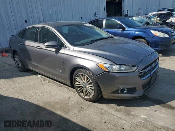 2013 Ford Fusion SE Hybrid with VIN 3FA6P0LU8DR126848, listed as a Copart auction lot 61544925 with 237,115 mi miles and Salvage title. Bid and sale history available at DreamBid. Image 4.