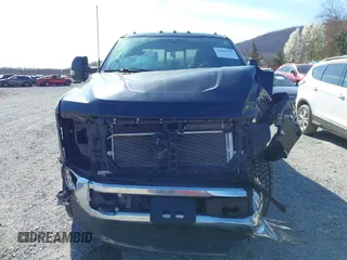 2022 Ford F-250 XL with VIN 1FT7W2BT2NEC21108, listed as a IAAI auction lot 41867532 with 111,185 mi miles and . Bid and sale history available at DreamBid. Image 13.
