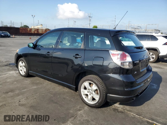 2005 Toyota Matrix STD with VIN 2T1KR32E35C395488, listed as a Copart auction lot 55072095 with 141,096 mi miles and Salvage Title. Bid and sale history available at DreamBid. Image 2.