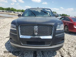 2023 Lincoln Navigator Reserve z VIN 5LMJJ3LG7PEL02726, wystawiony jako Copart lot #55732934 z przebiegiem Nie podano mil oraz Szkoda całkowita • Salvage title. Historia ofert i sprzedaży dostępna na DreamBid. Obrazek 5.
