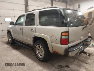 2006 Chevrolet Tahoe Z71 with VIN 1GNEK13T76R102290, listed as a IAAI auction lot 41683468 with 189,987 mi miles. Bid and sale history available at carsss.com. Image 3.