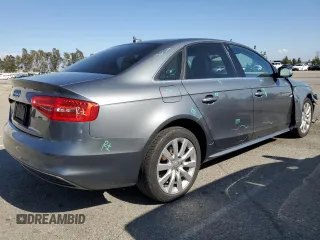 2015 Audi A4 Premium с VIN WAUAFAFL4FN002689, выставлен на аукционе Copart как лот 55264125 с пробегом 70 939 миль миль и Списание • Salvage title. История ставок и продаж доступна на DreamBid. Изображение 3.