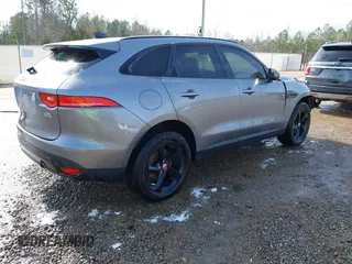 2020 Jaguar F-Pace 25t Premium with VIN SADCJ2FX7LA630157, listed as a IAAI auction lot 41410660 with 58,972 mi miles and . Bid and sale history available at DreamBid. Image 4.