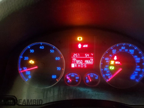 2007 Volkswagen Jetta 2.5 with VIN 3VWSF71K37M038634, listed as a Copart auction lot 43028475 with 177,850 mi miles and Salvage title. Bid and sale history available at DreamBid. Image 9.