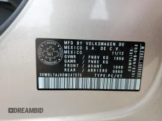 2013 Volkswagen Jetta Comfortline с VIN 3VWDL7AJ0DM247575, выставлен на аукционе Copart как лот 53722715 с пробегом 256 015 миль миль и Списание • Salvage title. История ставок и продаж доступна на DreamBid. Изображение 13.
