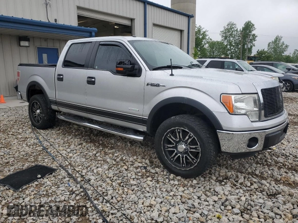 2014 Ford F-150 XL z VIN 1FTFW1ET6EFA60029, wystawiony jako Copart lot #58087755 z przebiegiem 127 953 mil mil oraz Czysty tytuł • Clean title. Historia ofert i sprzedaży dostępna na DreamBid. Obrazek 4.