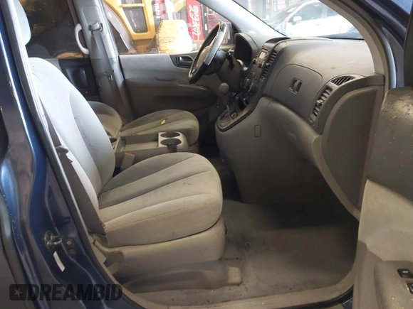 2007 Kia Sedona EX with VIN KNDMB233276179145, listed as a IAAI auction lot 41862424 with 116,525 mi miles. Bid and sale history available at carsss.com. Image 5.