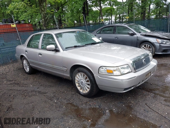 2010 Mercury Grand Marquis LS z VIN 2MEBM7FV5AX606629, wystawiony jako IAAI lot #42345444 z przebiegiem 66 600 mil mil oraz . Historia ofert i sprzedaży dostępna na DreamBid. Obrazek 1.