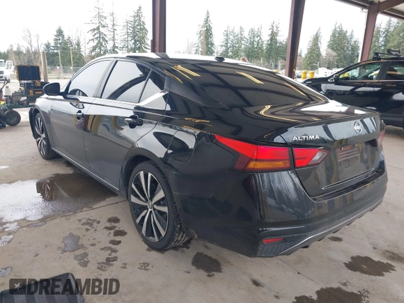 2019 Nissan Altima 2.5 SR with VIN 1N4BL4CV8KC245537, listed as a IAAI auction lot 41808203 with 101,419 mi miles. Bid and sale history available at carsss.com. Image 3.